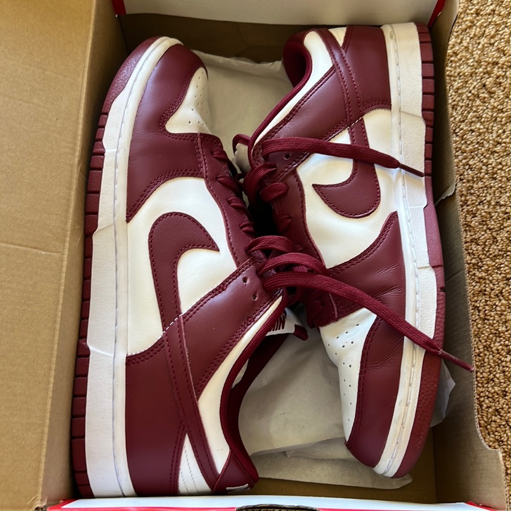 Nike Dunk Low Team Red